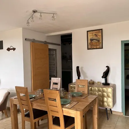 Ferienhaus Maison En Pierre Dans Village Calme